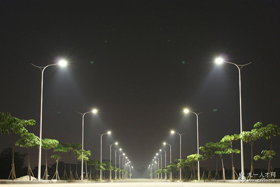 贛州榮輝建設:塑誠信品牌,拓建筑市場